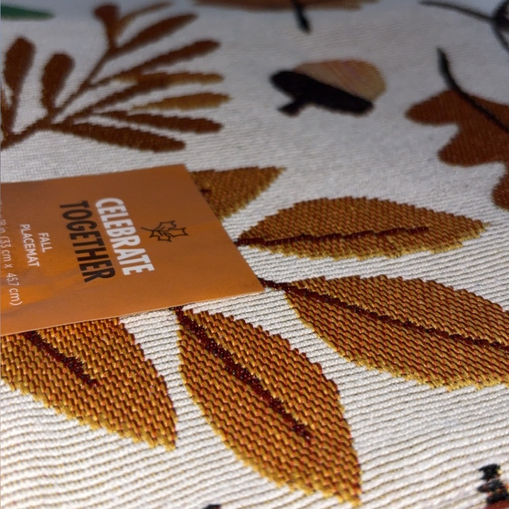 Kohl's Rust Leaf Tapestry Placemat